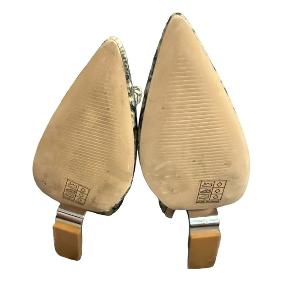 Ninety Black & White Faux Snake Boots with Unique Heel women’s size 8 - Picture 6 of 6